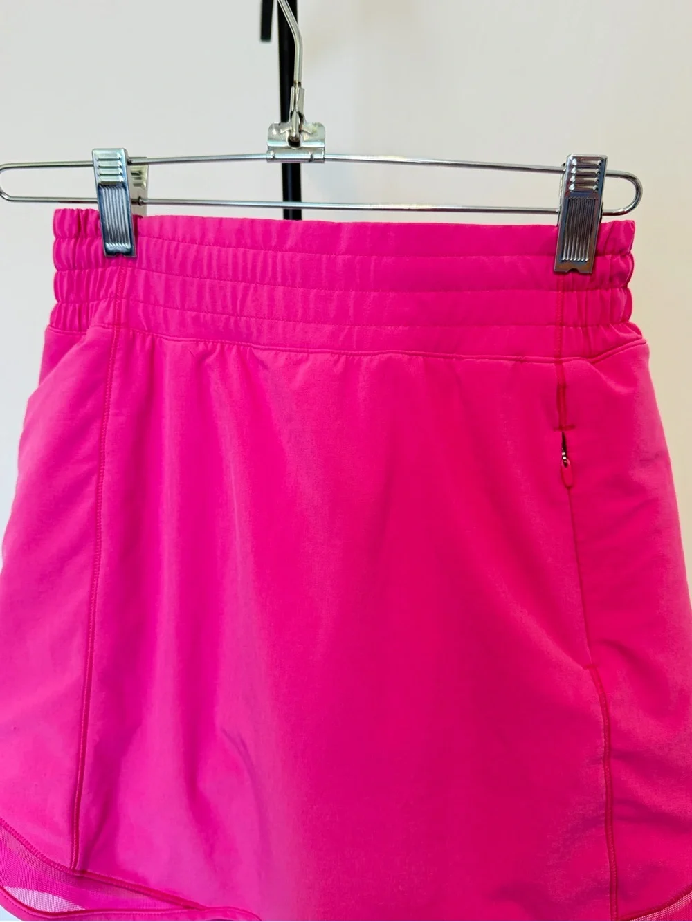 Lululemon Hotty Hot High-Rise Skirt Size 2 Hot Pink Built-In Shorts